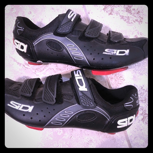 mens cycling shoes size 10.5